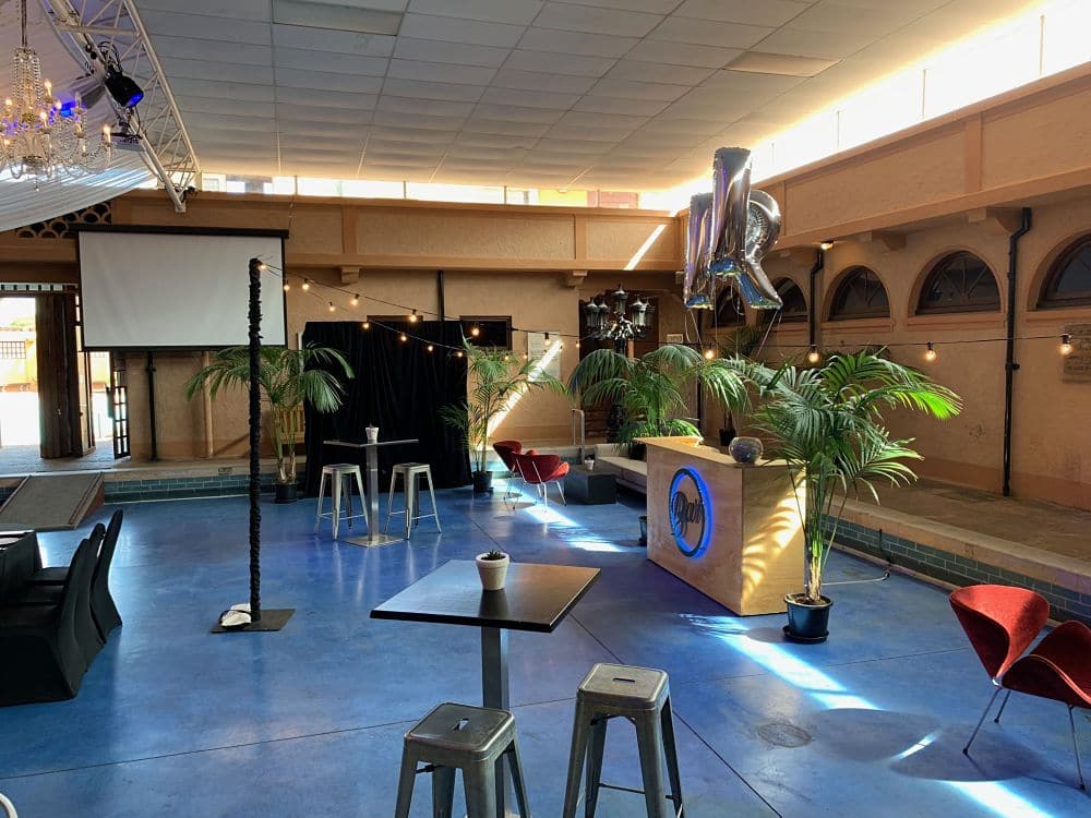 Blue Baths Rotorua - Portable Bar